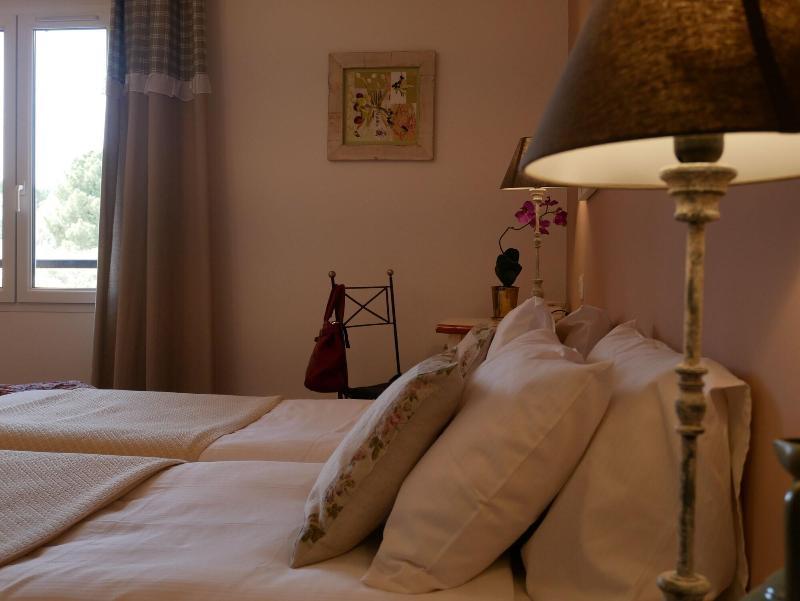 Hotel Les Ambres Roussillon en Isere Exterior foto